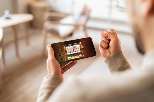 faithful user Mobile user and Brand